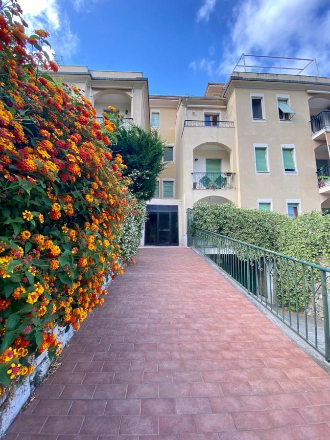 Apartmán La Terrazza Di Elico Finale Ligure Exteriér fotografie